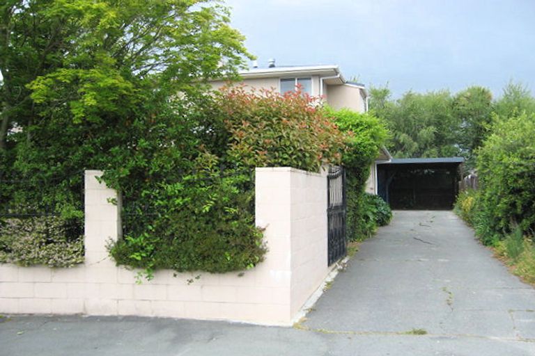 Photo of property in 12 Bulman Place, Casebrook, Christchurch, 8051