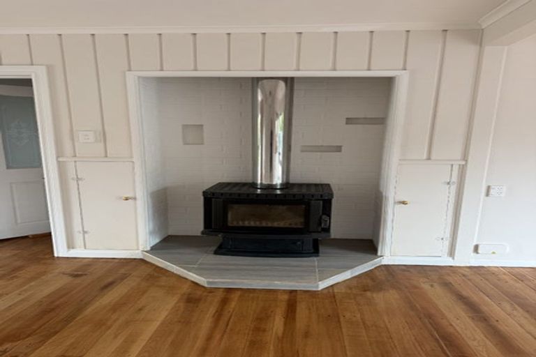 Photo of property in 18 Ruru Road, Otaihanga, Paraparaumu, 5036