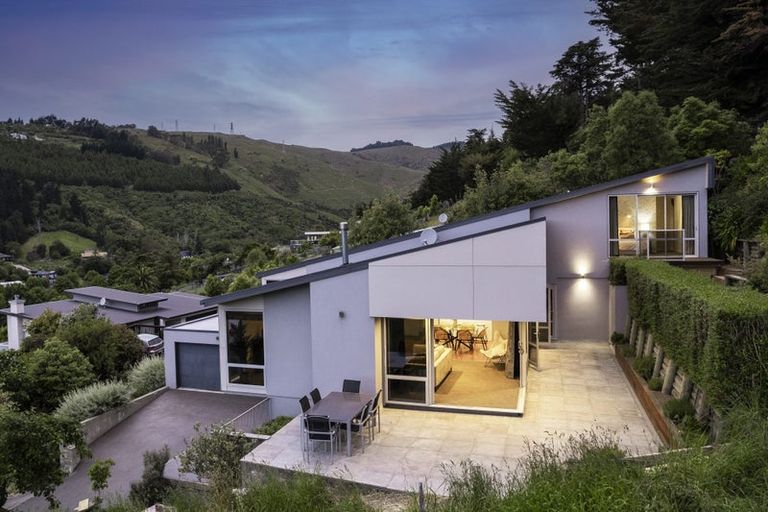 Photo of property in 10 Maurice Knowles Lane, Cashmere, Christchurch, 8022
