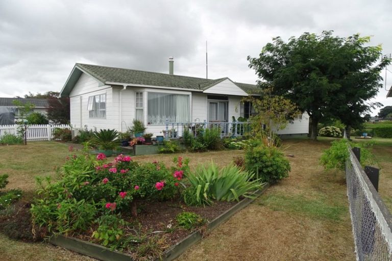 Photo of property in 10 Thames Road, Paeroa, 3600