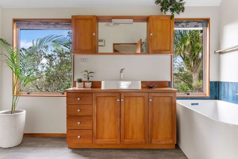 Photo of property in 43 Melville Drive, Whakatane, 3120