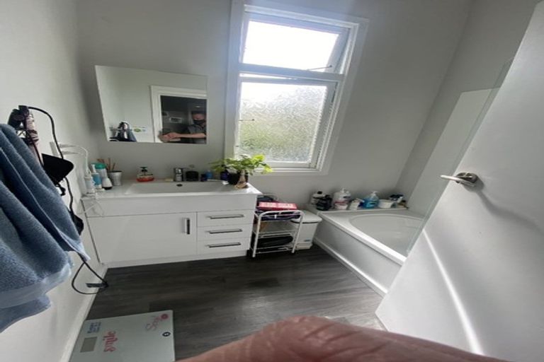 Photo of property in 392 Gloucester Street, Taradale, Napier, 4112