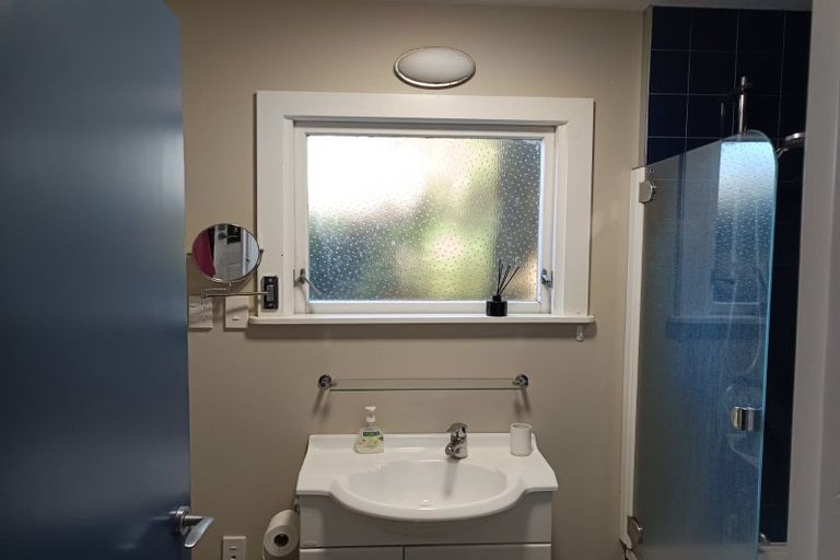 Photo of property in 12 Joll Street, Karori, Wellington, 6012