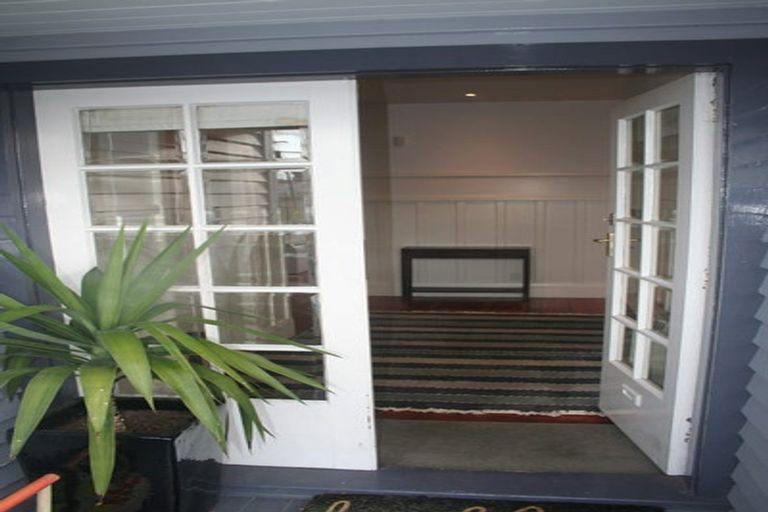 Photo of property in 37 Carrington Street, St Albans, Christchurch, 8014