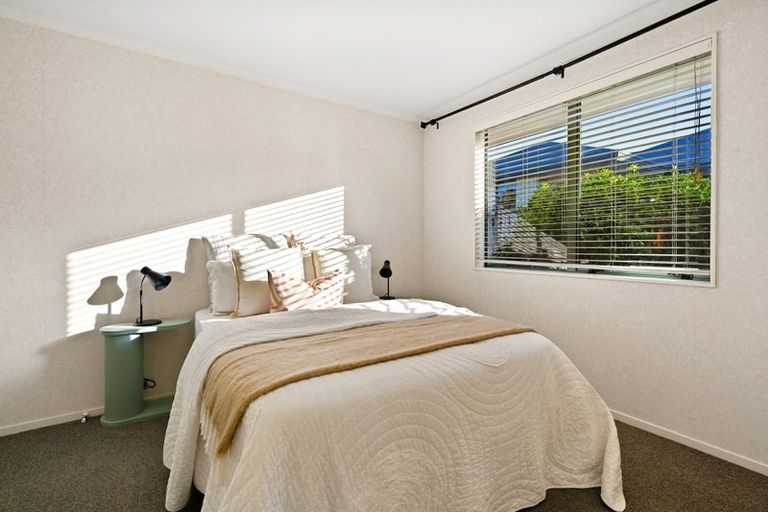 Photo of property in 10 Dorchester Place, Nawton, Hamilton, 3200