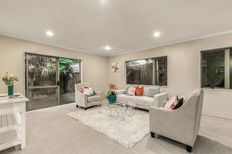 Photo of property in 84a Glengarry Road, Glen Eden, Auckland, 0602