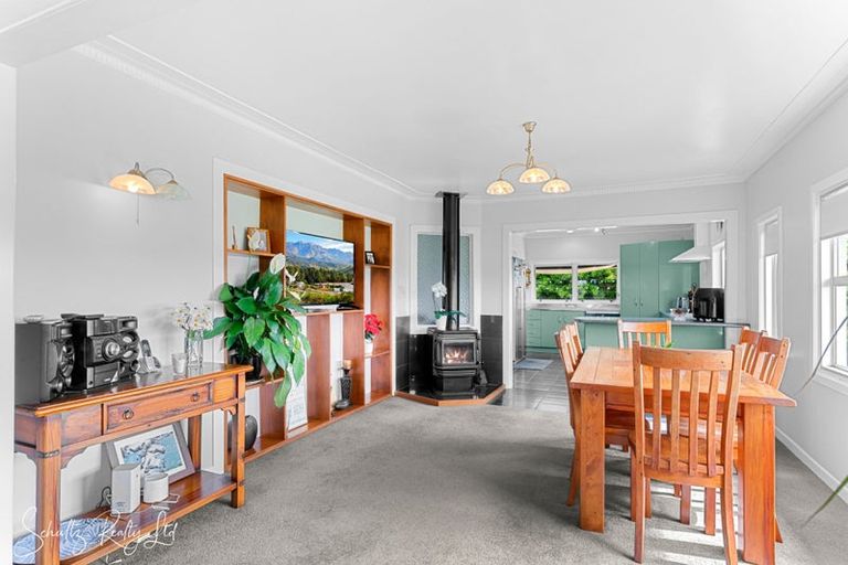 Photo of property in Bickerstaffe Road, Maungaturoto, 0520