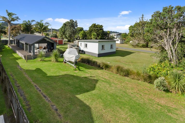 Photo of property in 10 Harbour View Road, Point Wells, Warkworth, 0986