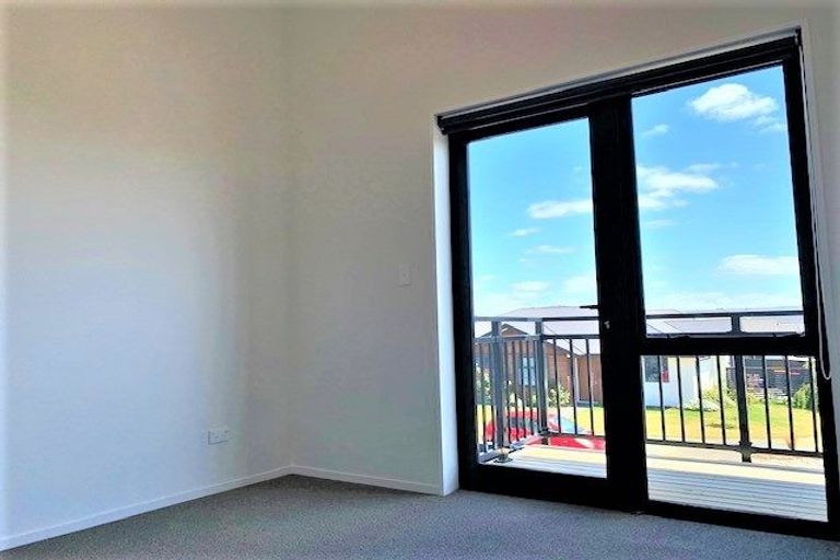 Photo of property in 10 Mackay Street, Wigram, Christchurch, 8042