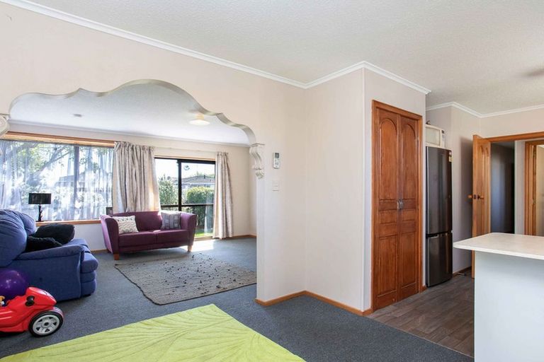 Photo of property in 1/2 Takapu Place, Bromley, Christchurch, 8062