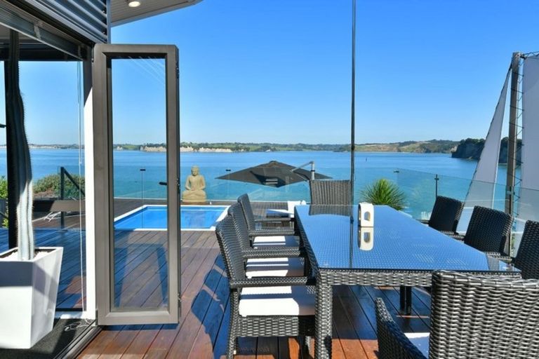 Photo of property in 803 Whangaparaoa Road, Manly, Whangaparaoa, 0930