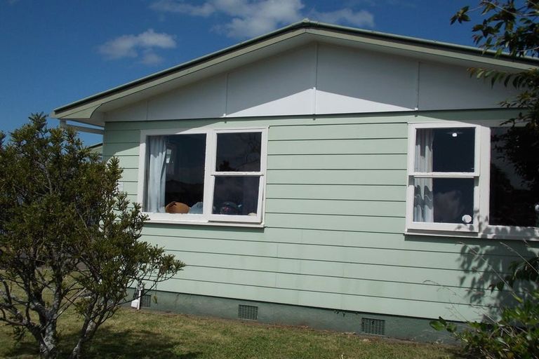 Photo of property in 16 Jackson Avenue, Highbury, Palmerston North, 4412