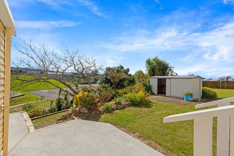 Photo of property in 11 Gray Avenue, Te Puke, 3119