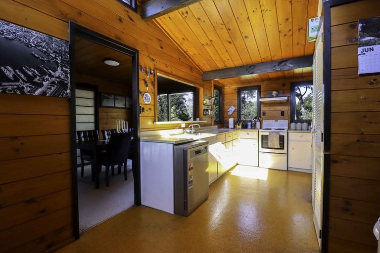 Photo of property in 5 Fernwood Place, Fitzherbert, Palmerston North, 4410