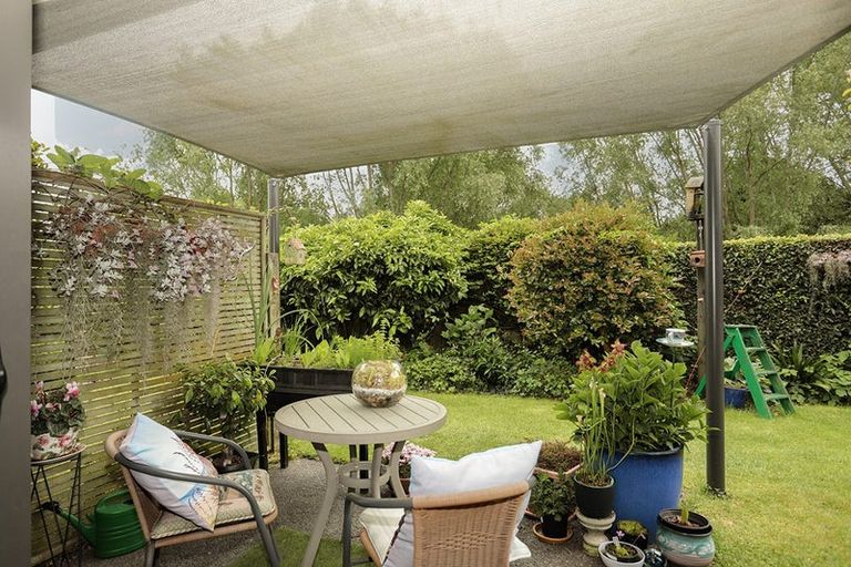 Photo of property in 8 Eagle Street, Welcome Bay, Tauranga, 3112