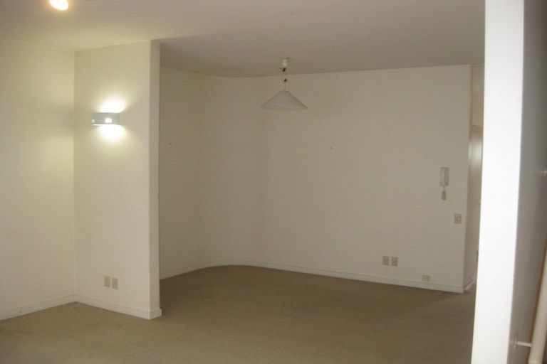 Photo of property in 218b Tinakori Road, Thorndon, Wellington, 6011