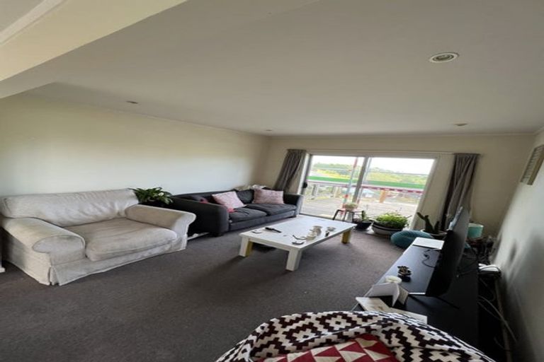 Photo of property in 2/130 Buckley Road, Southgate, Wellington, 6023