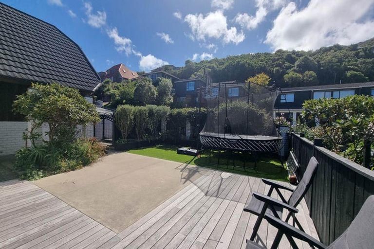 Photo of property in 9 Satara Crescent, Khandallah, Wellington, 6035