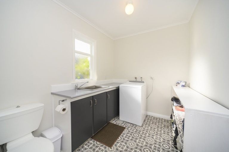 Photo of property in 481 Ruahine Street, Terrace End, Palmerston North, 4410