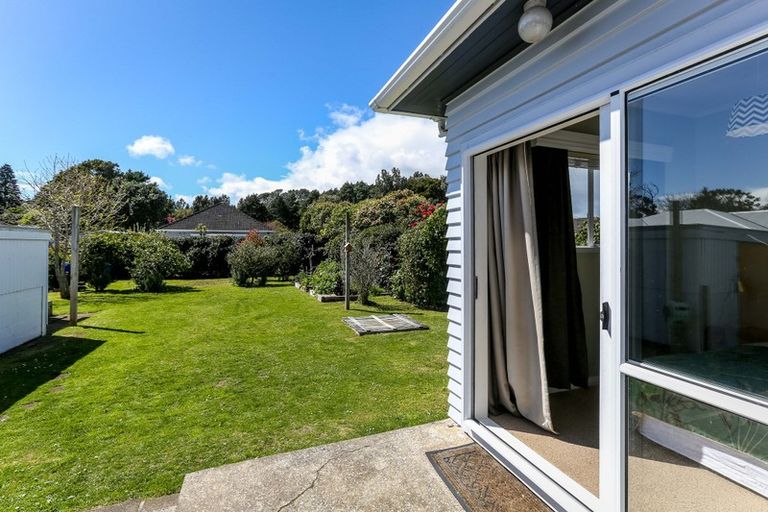 Photo of property in 79 Brooklands Road, Brooklands, New Plymouth, 4310