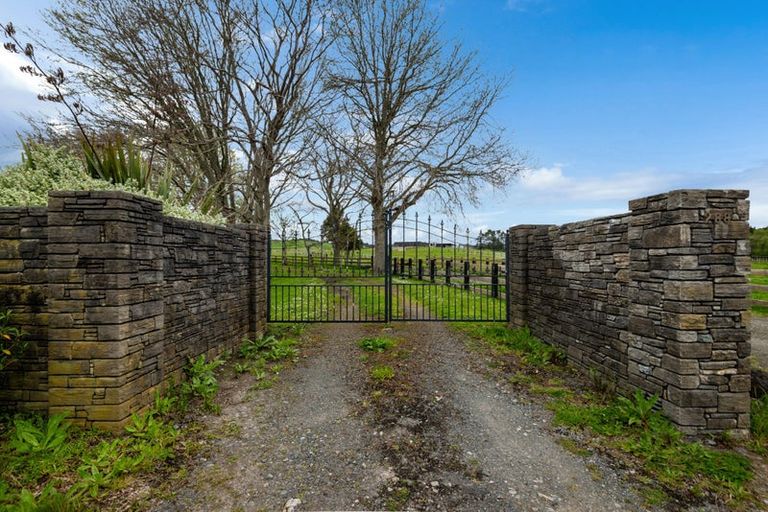 Photo of property in 288 Waitoki Road, Waitoki, Kaukapakapa, 0871