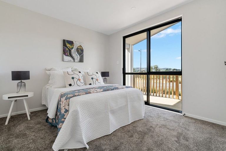 Photo of property in 73 Tributary Parade, Karaka, Papakura, 2113