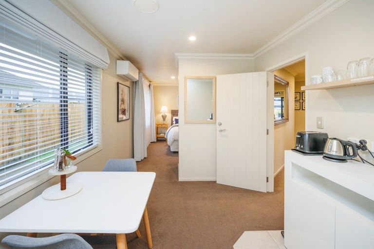 Photo of property in 172 Pacific Drive, Fitzherbert, Palmerston North, 4410