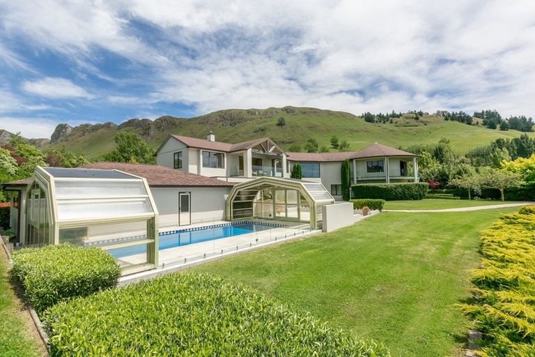 Photo of property in 181 Waimarama Road, Tuki Tuki, Havelock North, 4294