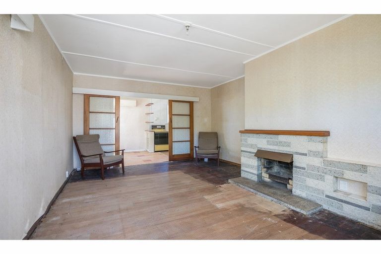 Photo of property in 26 Biddle Crescent, Taita, Lower Hutt, 5011