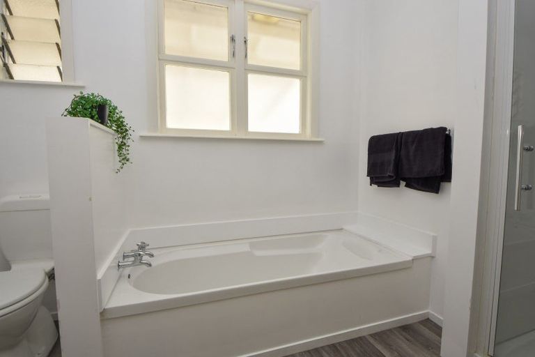 Photo of property in 89 Victoria Street, Carterton, 5713