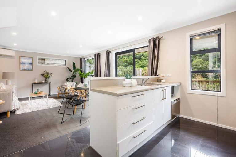 Photo of property in 2b Tarikaka Street, Ngaio, Wellington, 6035