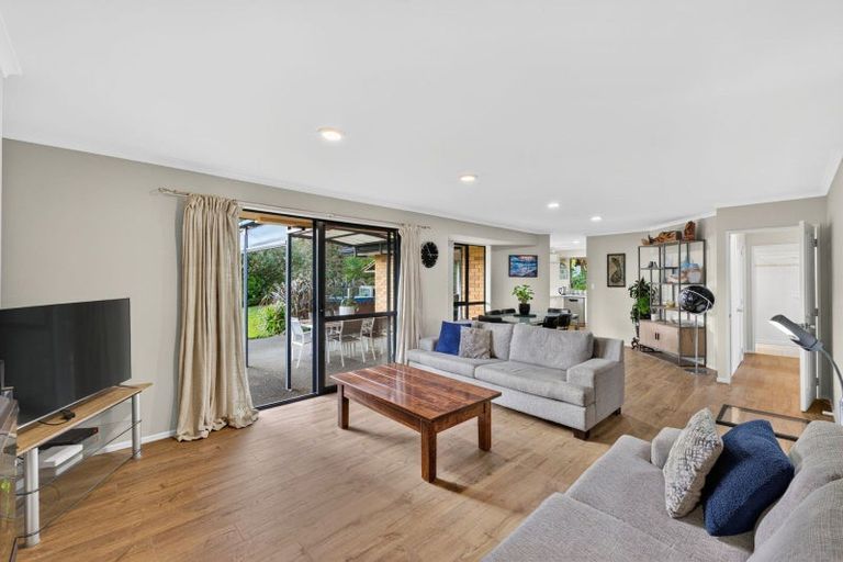 Photo of property in 49 Terry Smyth Drive, Kumeu, 0892