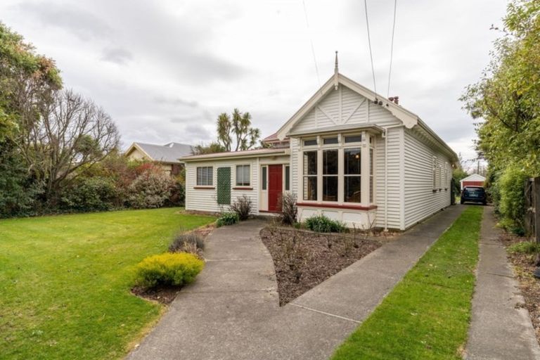 Photo of property in 102 Domain Terrace, Spreydon, Christchurch, 8024