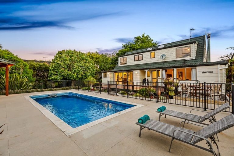 Photo of property in 20 Gumdiggers Lane, Riverhead, 0820