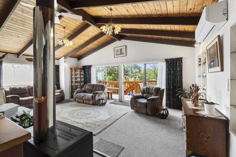 Photo of property in 368 Whangaparaoa Road, Stanmore Bay, Whangaparaoa, 0932