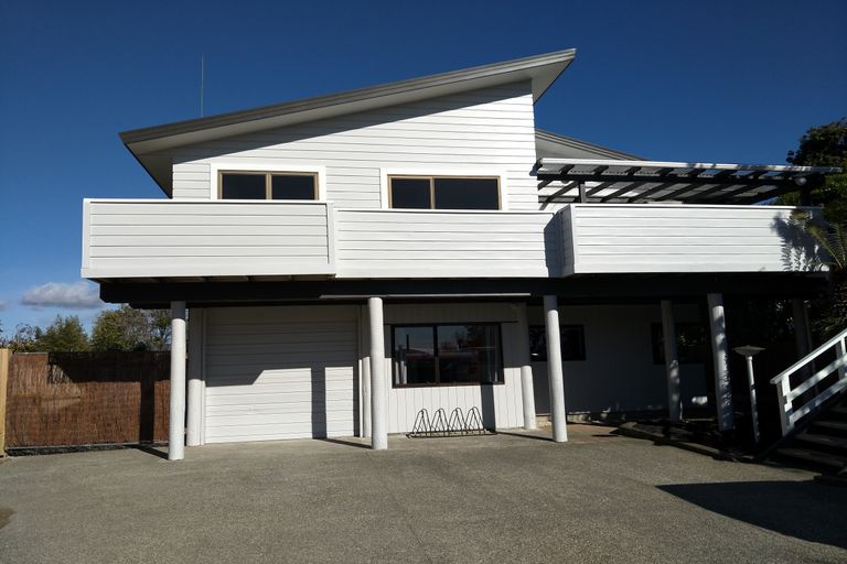 Photo of property in 7 Iwa Street, Mapua, 7005