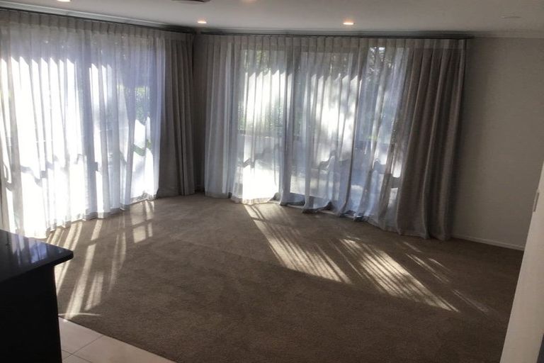 Photo of property in 8/182 Flat Bush School Road, Flat Bush, Auckland, 2019