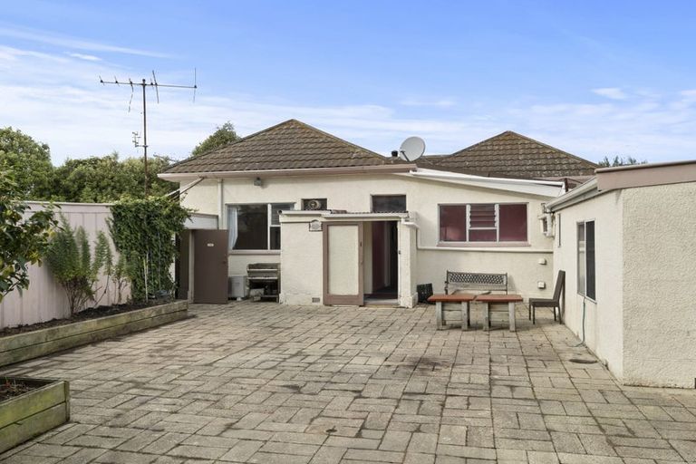 Photo of property in 28 Bathgate Street, South Dunedin, Dunedin, 9012