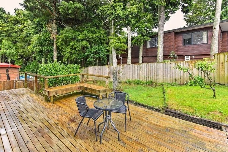 Photo of property in 23a Nyssa Place, Totara Heights, Auckland, 2105