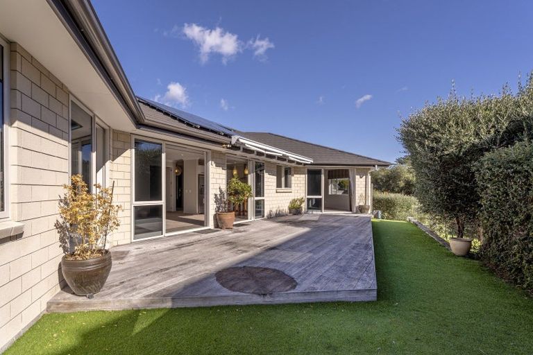 Photo of property in 8 Britannia Dell, Pauanui, Hikuai, 3579