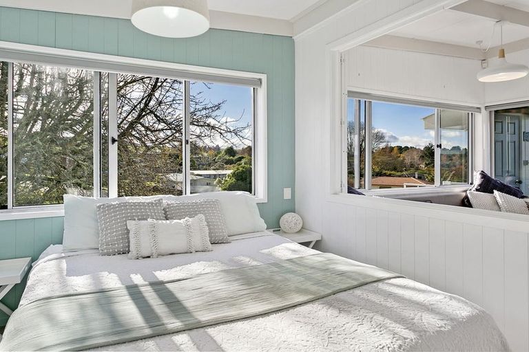 Photo of property in 2/22 Alberta Street, Acacia Bay, Taupo, 3330