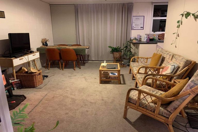 Photo of property in 4 Tahara Crescent, Mount Maunganui, 3116