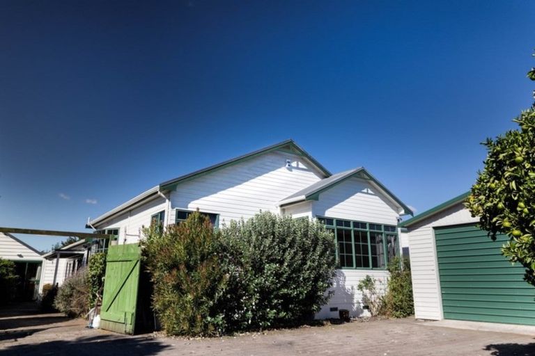 Photo of property in 69 Taylor Street, Cambridge, 3434