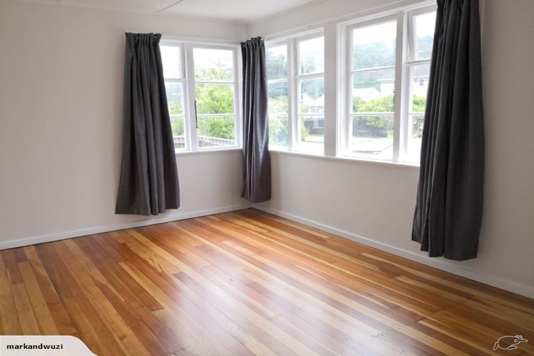 Photo of property in 50 Compton Crescent, Taita, Lower Hutt, 5011