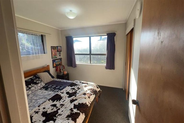 Photo of property in 2/44 Willis Road, Papakura, 2110