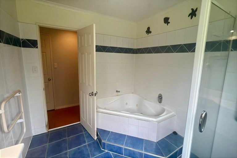 Photo of property in 220 Popes Road, Takanini, 2105