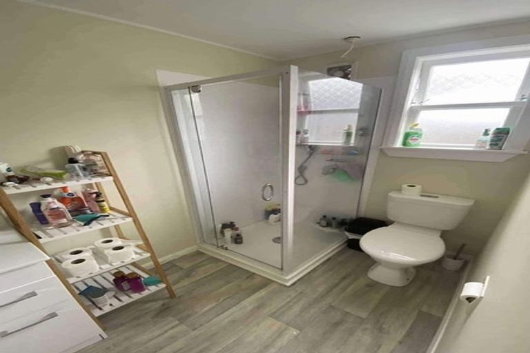 Photo of property in 8 Butt Street, Brooklyn, Wellington, 6021