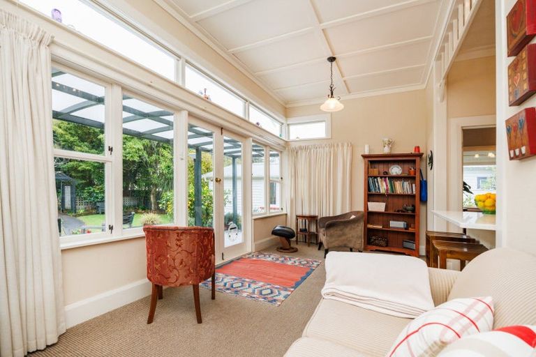 Photo of property in 20 Moerangi Street, West End, Palmerston North, 4410