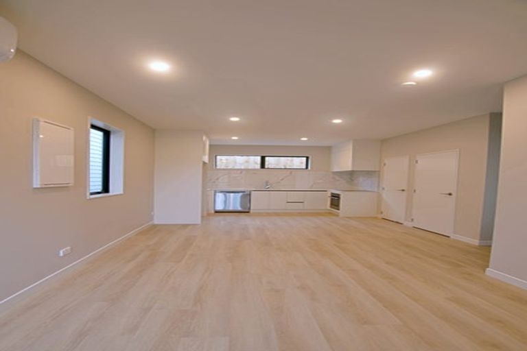 Photo of property in 82f Salisbury Road, Birkdale, Auckland, 0626