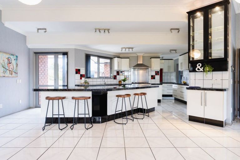 Photo of property in 352 Gordon Road, Mosgiel, 9092